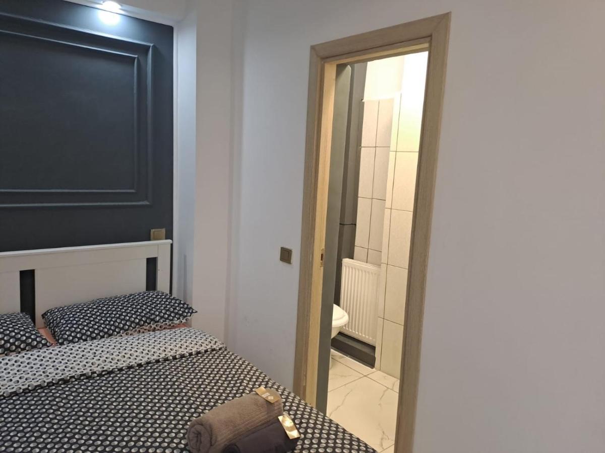 Deluxe Studio Oldtown Apartment บูคาเรสต์ ภายนอก รูปภาพ