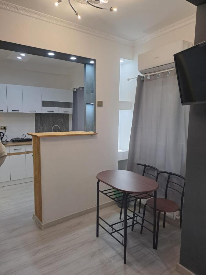 Deluxe Studio Oldtown Apartment บูคาเรสต์ ภายนอก รูปภาพ
