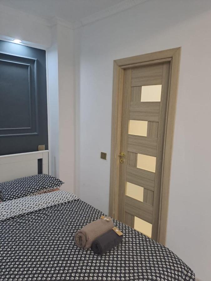 Deluxe Studio Oldtown Apartment บูคาเรสต์ ภายนอก รูปภาพ